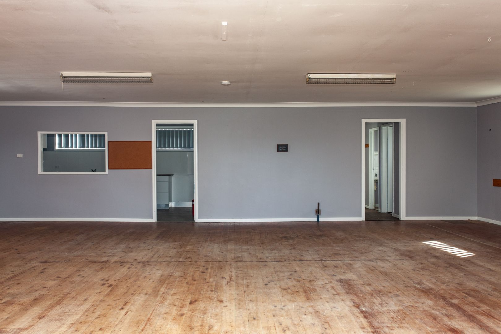 five villas for sale in lethbridge park new south wales