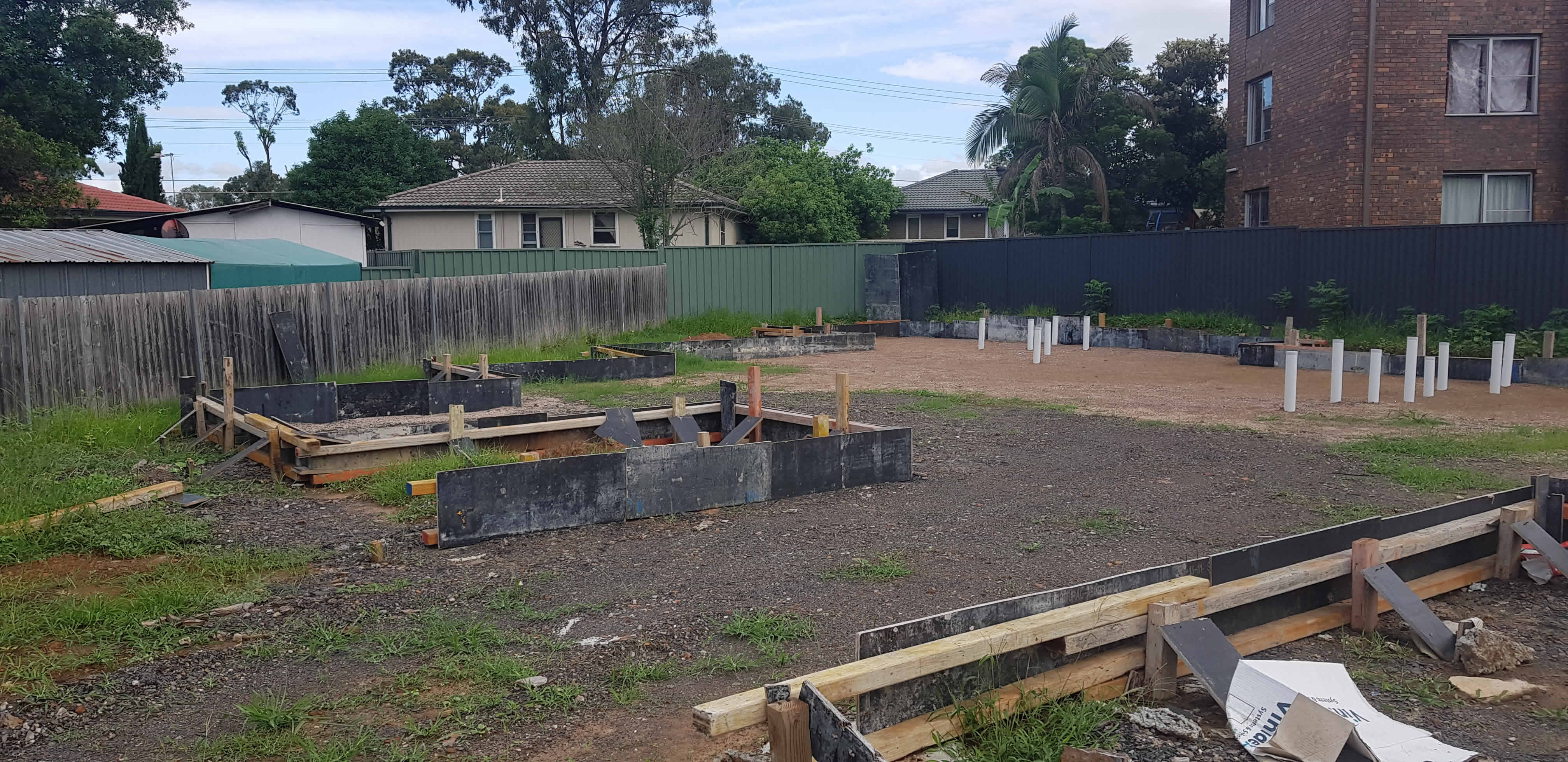 five villas for sale in lethbridge park new south wales