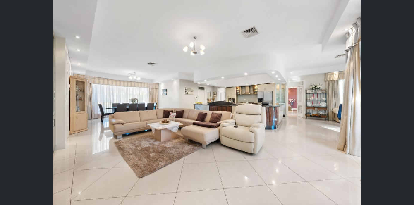home for sale badgeries creek air port