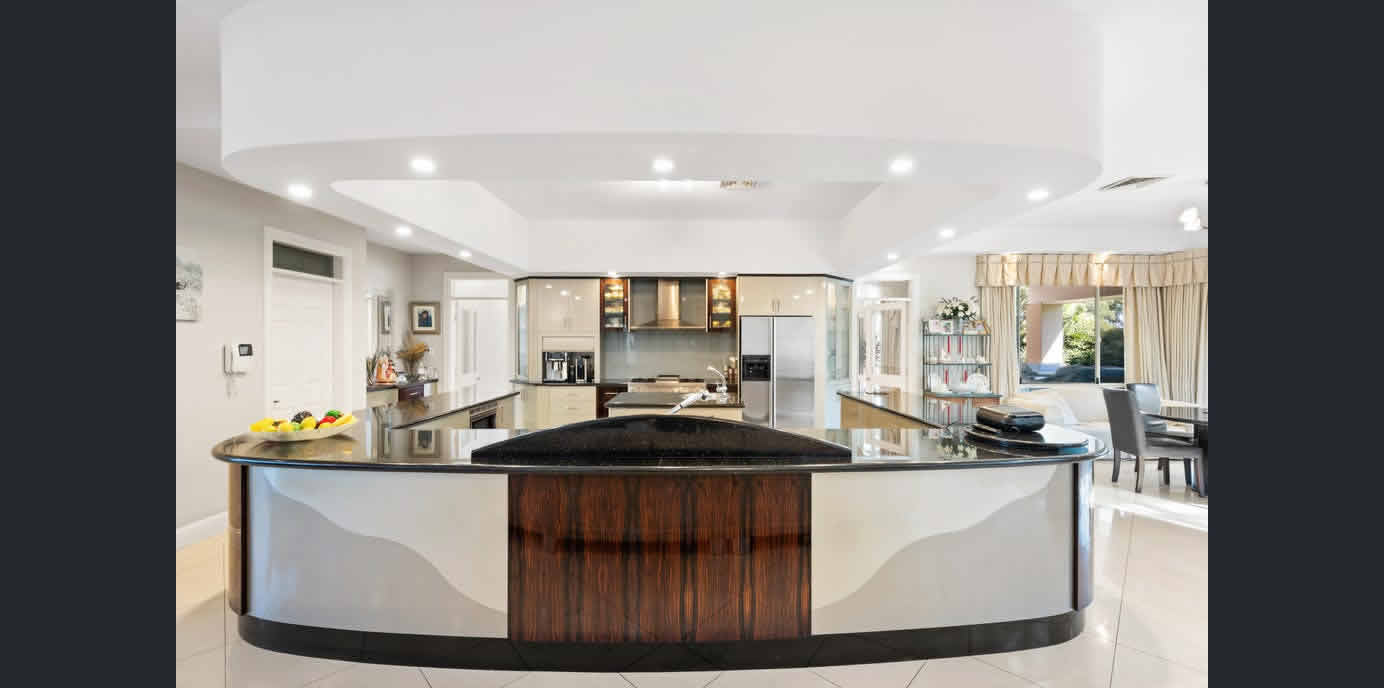 large family home for sale on acres near badgerys creek airport new south wales